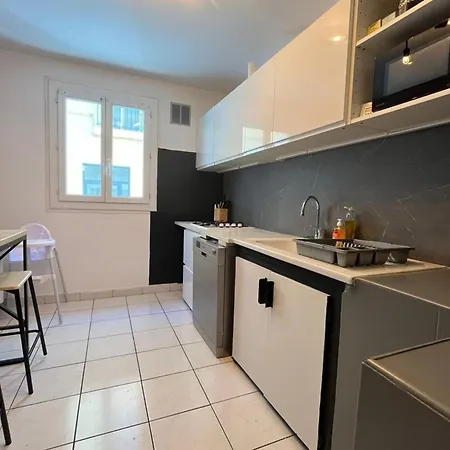 Spacieux Appartement Proche Des Halles Wifi Narbonne Exterior foto